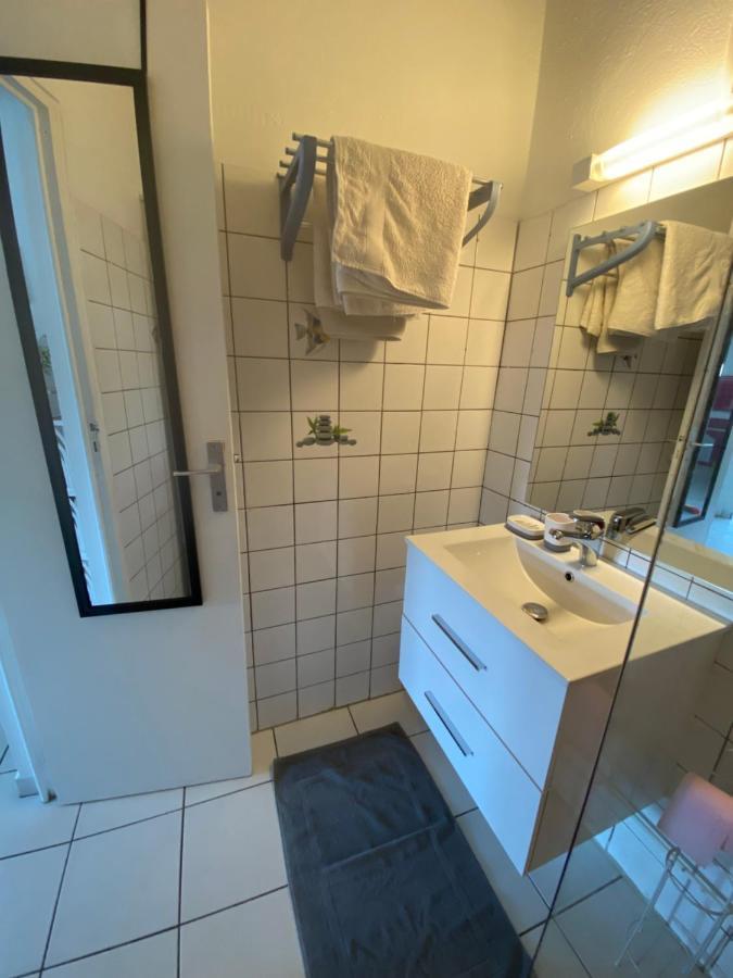 Appartements: Plage & Commerces A 200M Sainte-Anne  Dış mekan fotoğraf