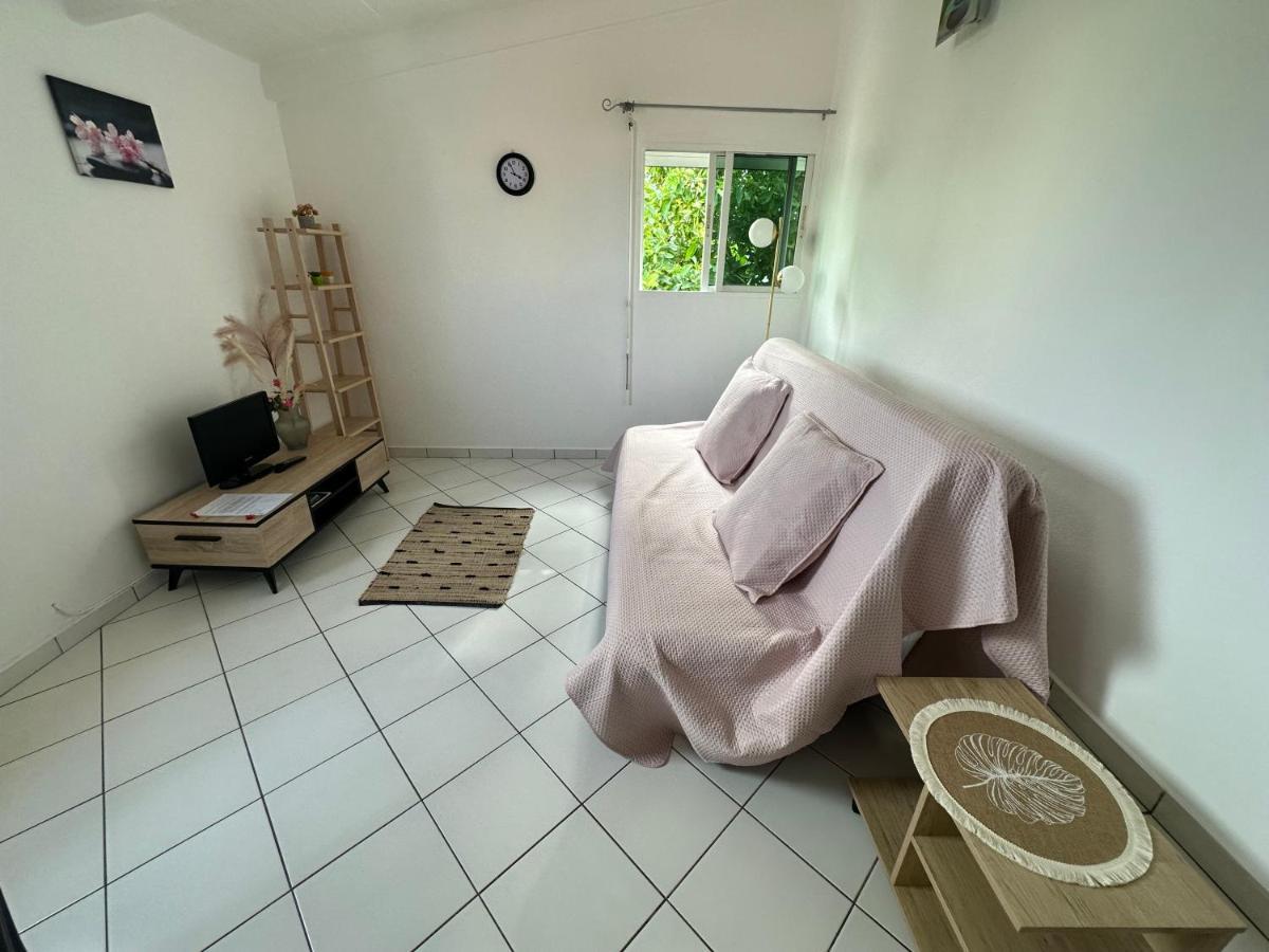 Appartements: Plage & Commerces A 200M Sainte-Anne  Dış mekan fotoğraf
