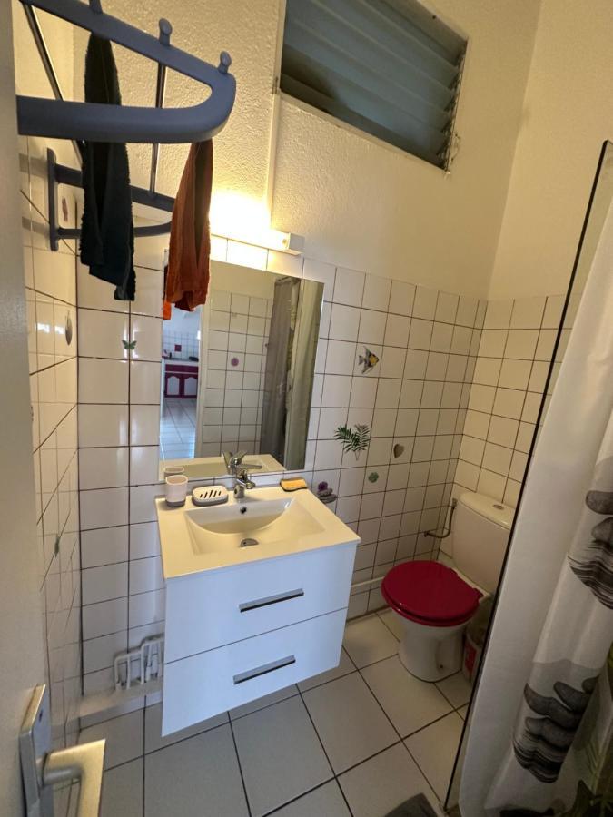 Appartements: Plage & Commerces A 200M Sainte-Anne  Dış mekan fotoğraf