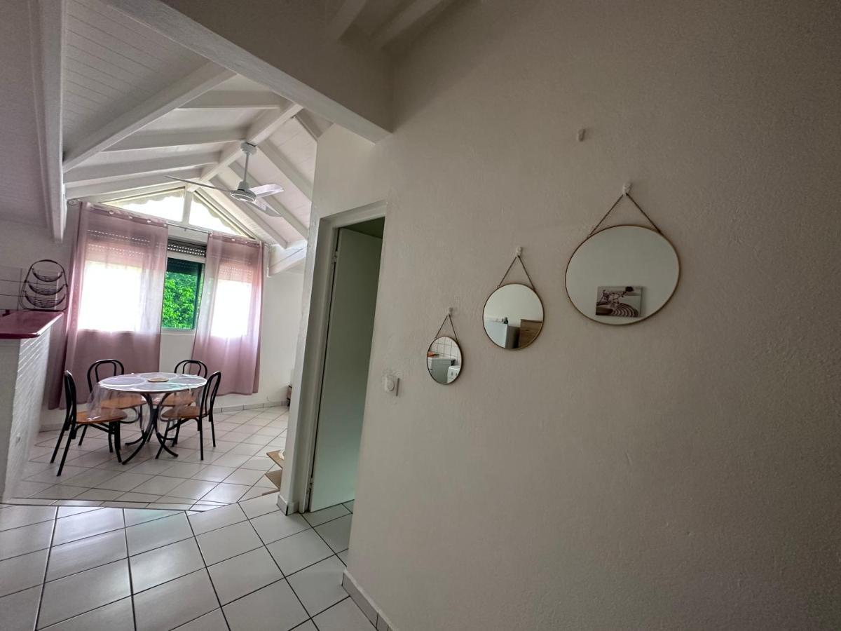 Appartements: Plage & Commerces A 200M Sainte-Anne  Dış mekan fotoğraf